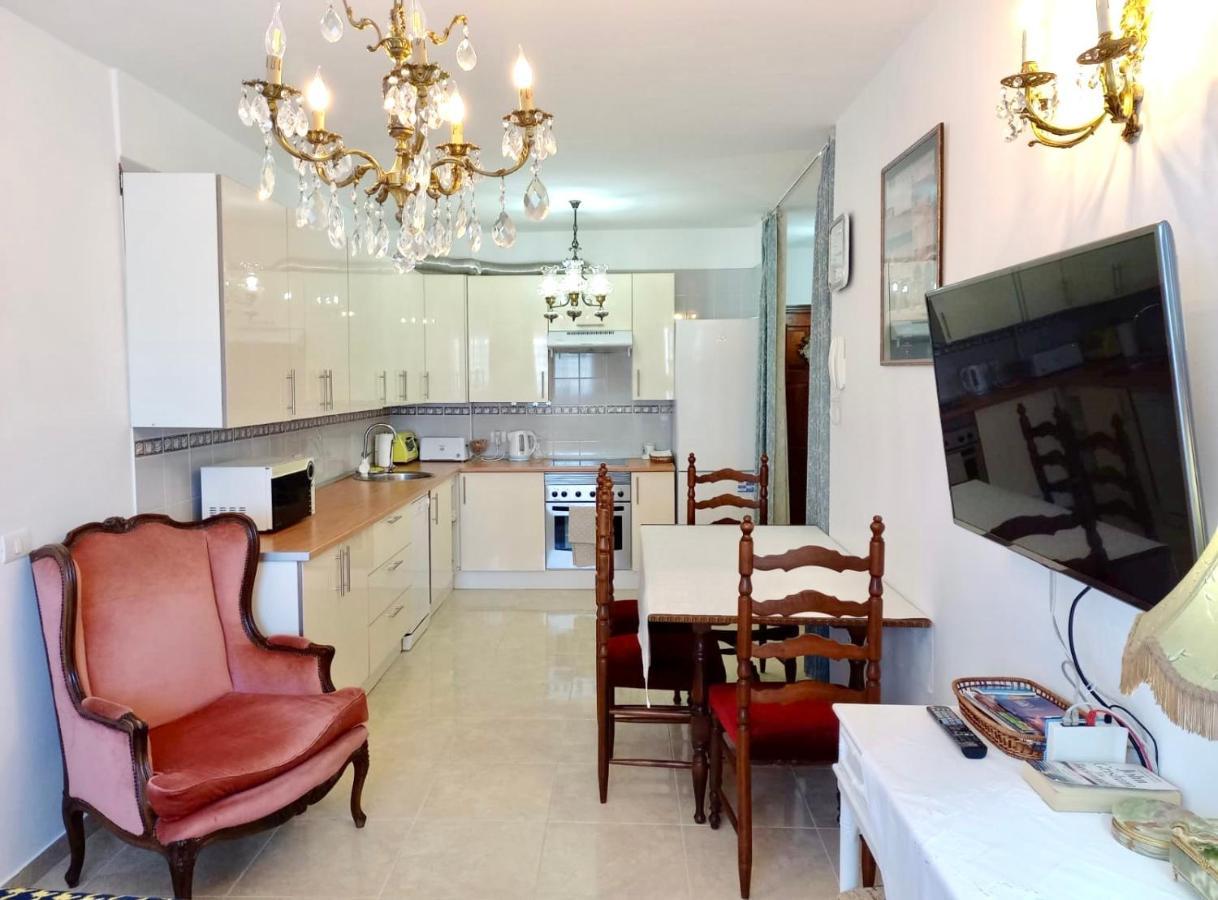 Cosy Apartment With Rooftop Terrace And Wifi Valle de San Lorenzo Buitenkant foto