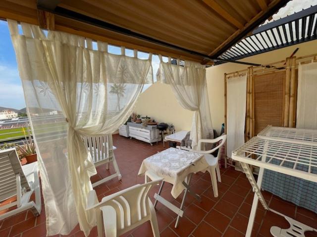 Cosy Apartment With Rooftop Terrace And Wifi Valle de San Lorenzo Buitenkant foto